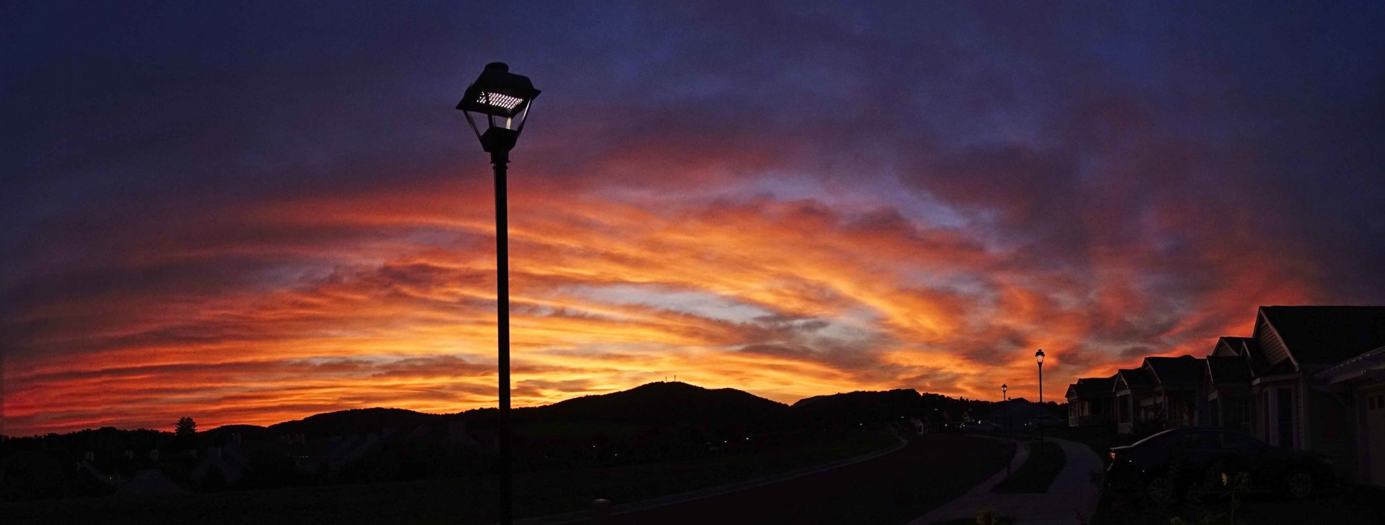 Sunrise lamppost oat kalex