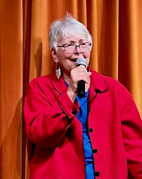 Susie singing