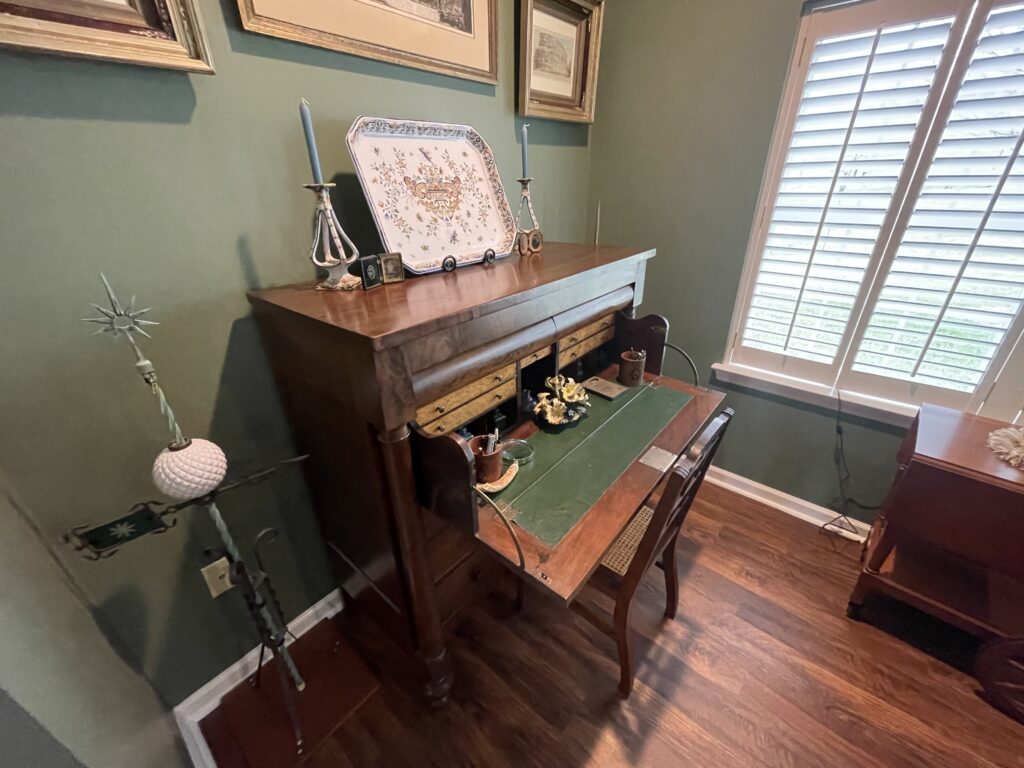 Photo of old timey desk